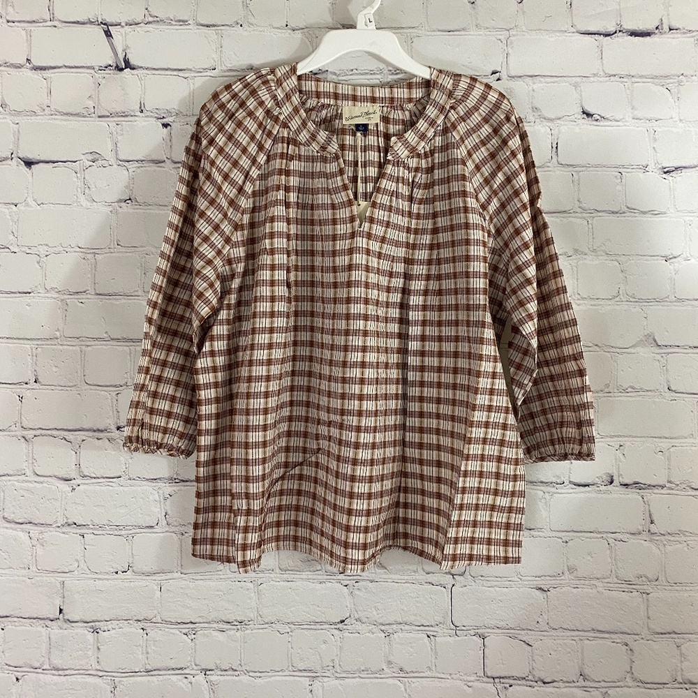 NWT  Cute Shirt